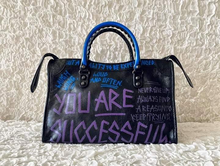 balenciaga graffiti city small