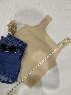 (Category: ) located in . Submitted by leis_closet (Listing ID 1003693560, Image 1). Description: .