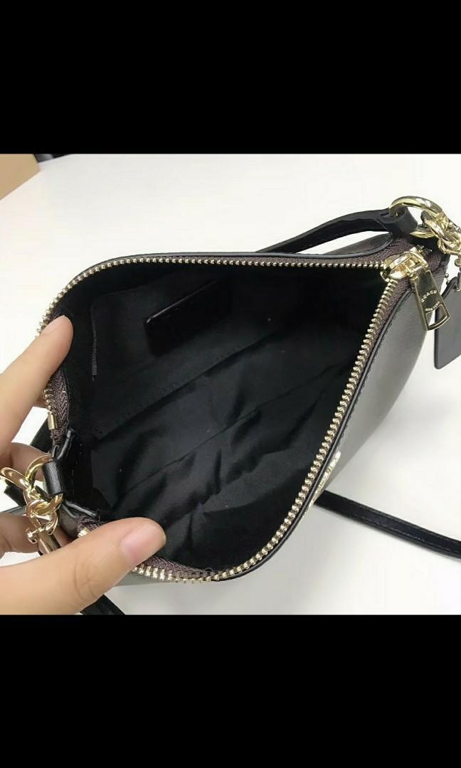 Coach Women Sling Bag, Luxury, Bags & Wallets, Sling Bags on Carousell