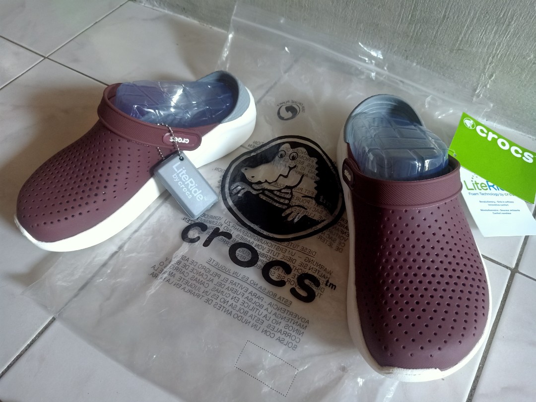 crocs literide maroon