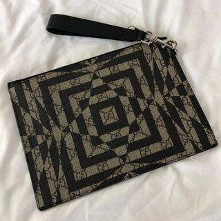 Gucci Pouch Authentic Great Condition tanpa Box