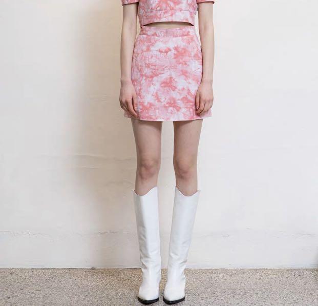 Pink flower mini skirt clearance