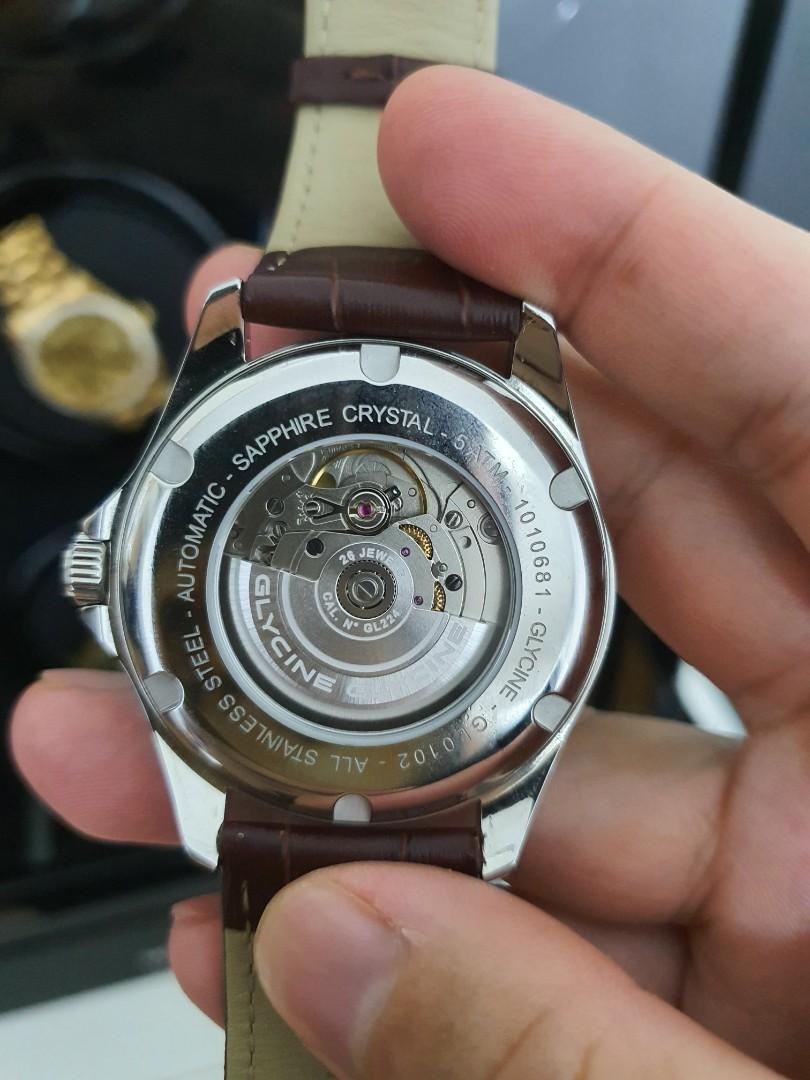 LNIB Glycine Combat 6 43mm