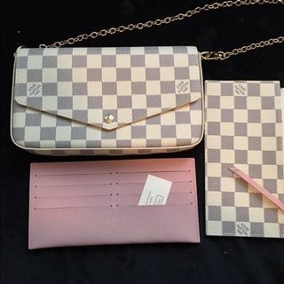 （分類：）位於 。 由 bagholiccc 提交（商品編號 1007795109，圖片 1）。簡介： 。