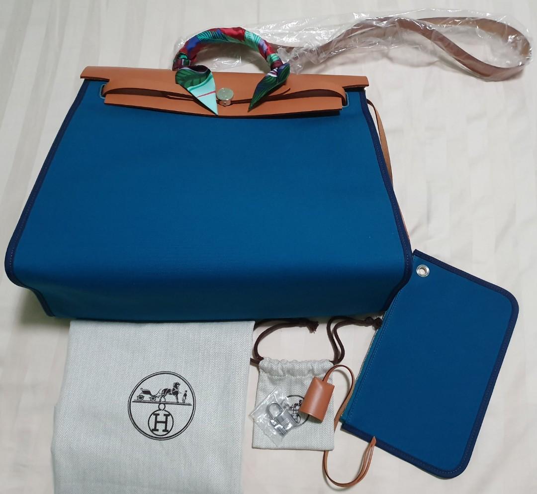 Hermes Blue Izmir Canvas Zip Herbag 31 Pm Handbag - MAISON de LUXE