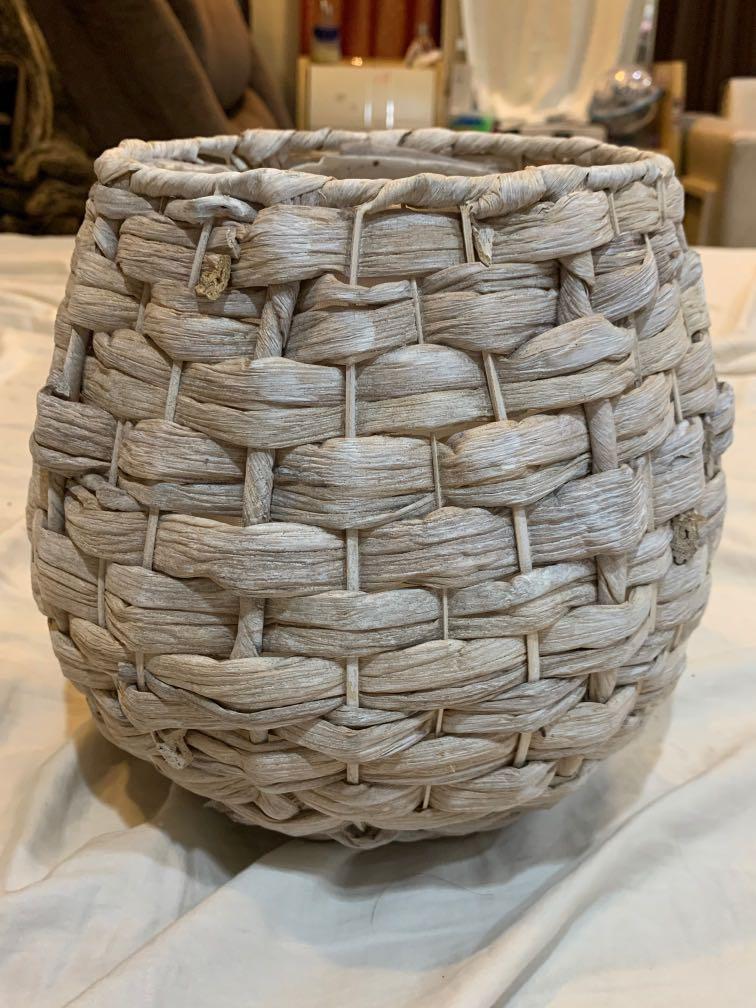 Rattan inspires round storage bin (Category: Storage Boxes & Baskets) located in Pasay City. Submitted by ayinong168 (Listing ID 1007879360, Image 1). Description: Pm for inquiries .
