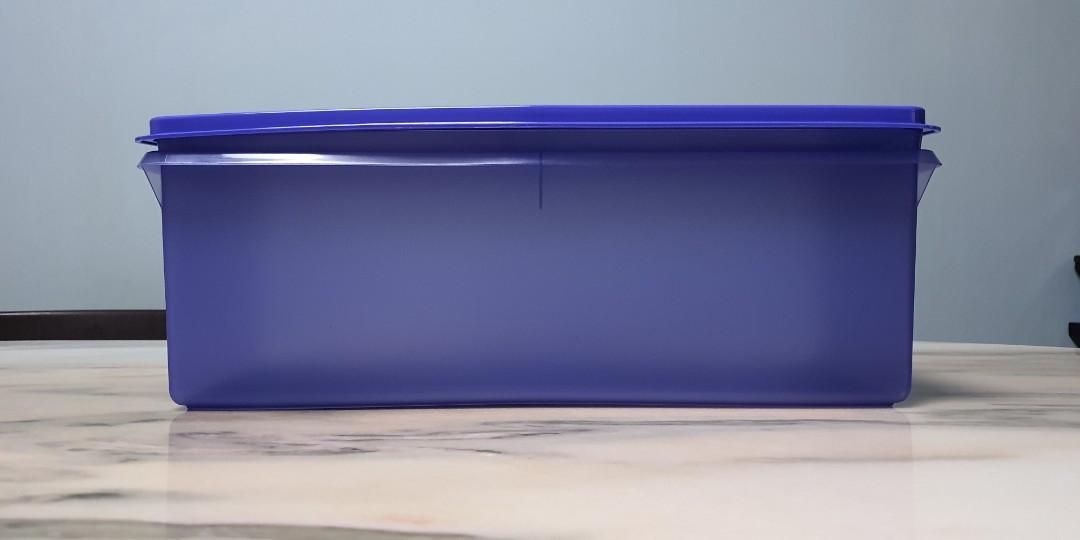 Tupperware (Rectangular) - 3L (Category: Food Organisation & Storage) located in Singapore. Submitted by BelleRosa (Listing ID 1007799063, Image 2). Description: Brand New Tupperware (Rectangular) - 3L 2 sets available 1 set - $25 2 sets - $40 Self-Collect @Seng Kang East Ave.