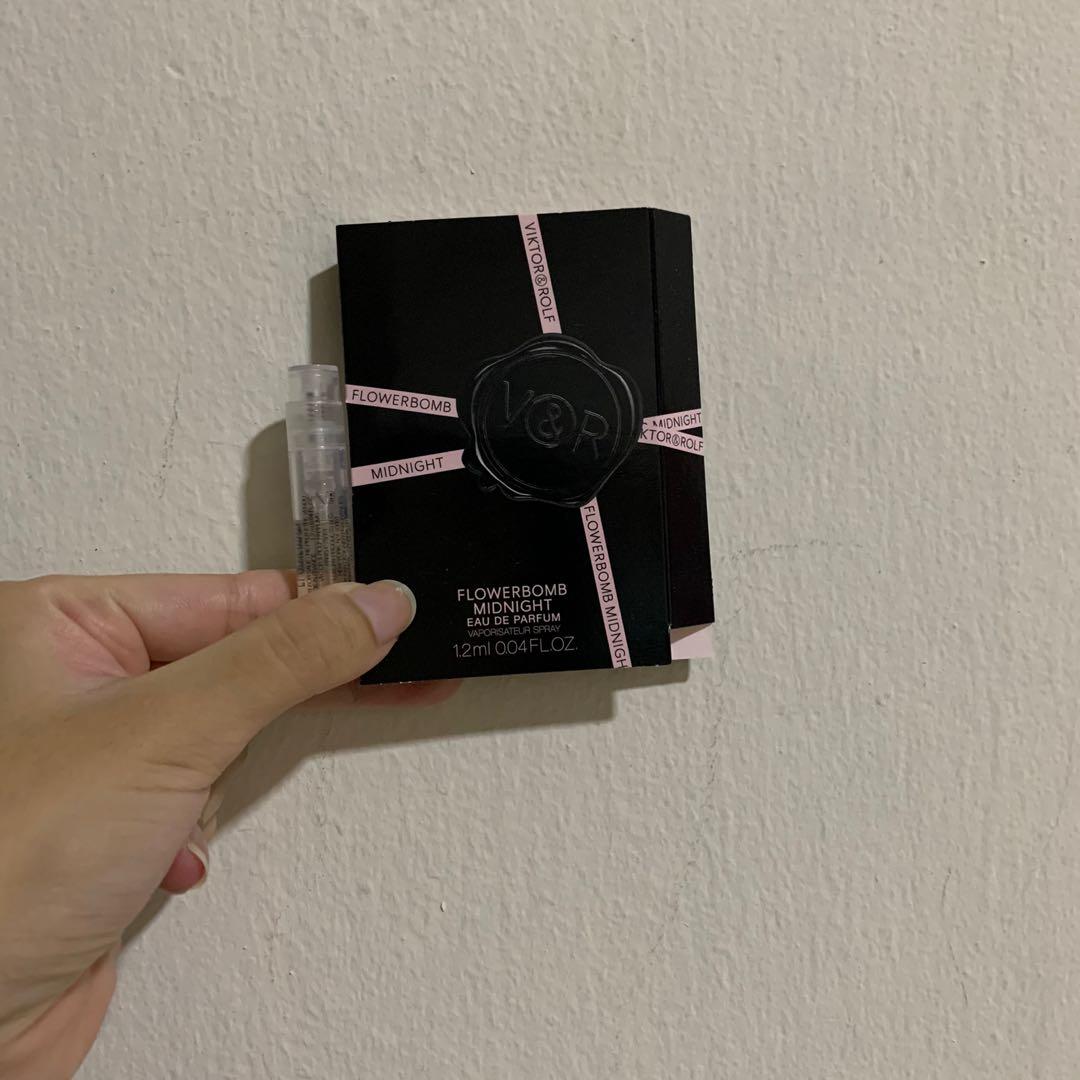 Viktor Rolf Flowerbomb Midnight Eau De Parfum Perfume Sample Health Beauty Perfumes Deodorants On Carousell