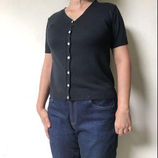 Vogue authentic knitted
