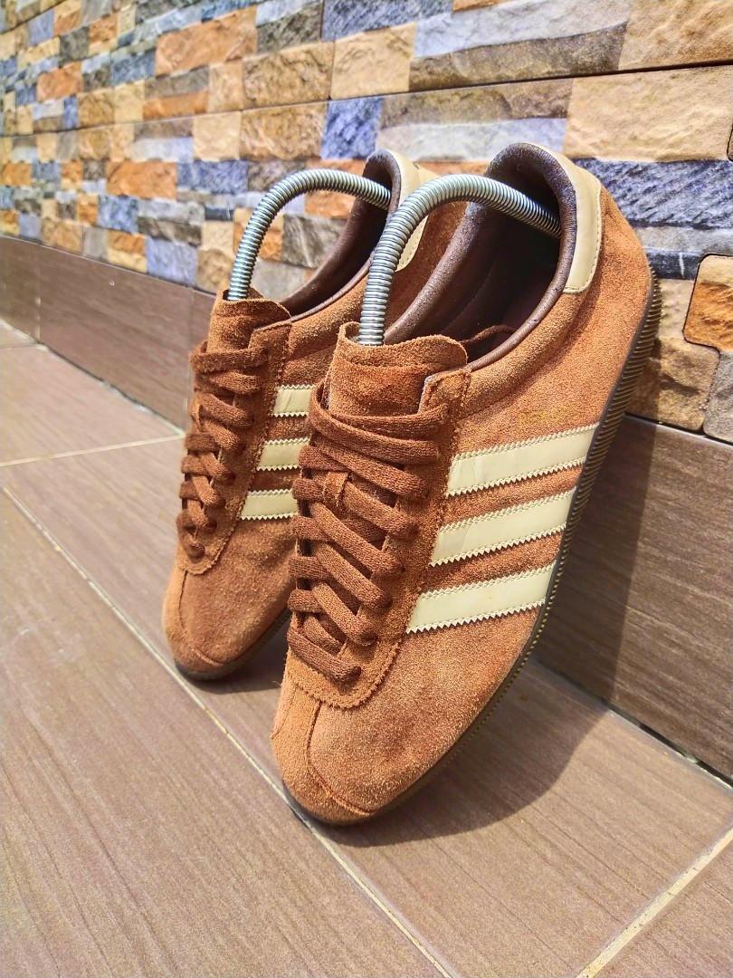 Adidas sales rekord shoes