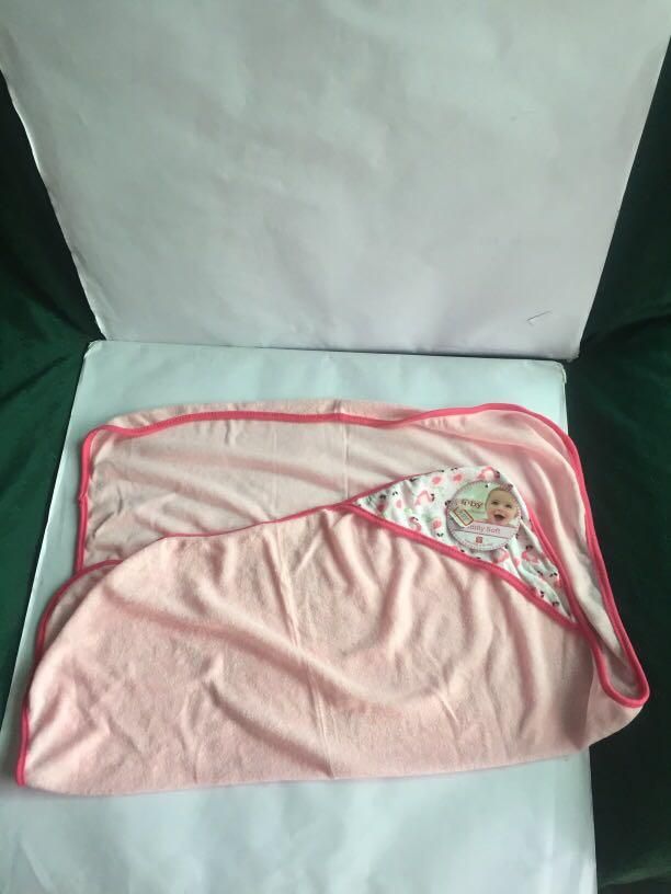 baby blanket (Category: Changing Mats & Accessories) located in Pasay City. Submitted by redgiftshop (Listing ID 1008031391, Image 2). Description: Cuddly soft pink blanket receiving bkanket 28inx28in 100%cotton product code: S-1.
