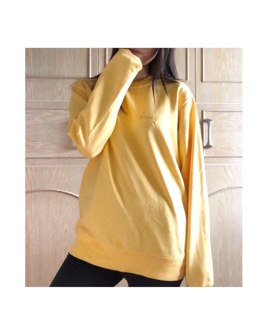 Brandy Melville Erica honey sweatshirt hoodie