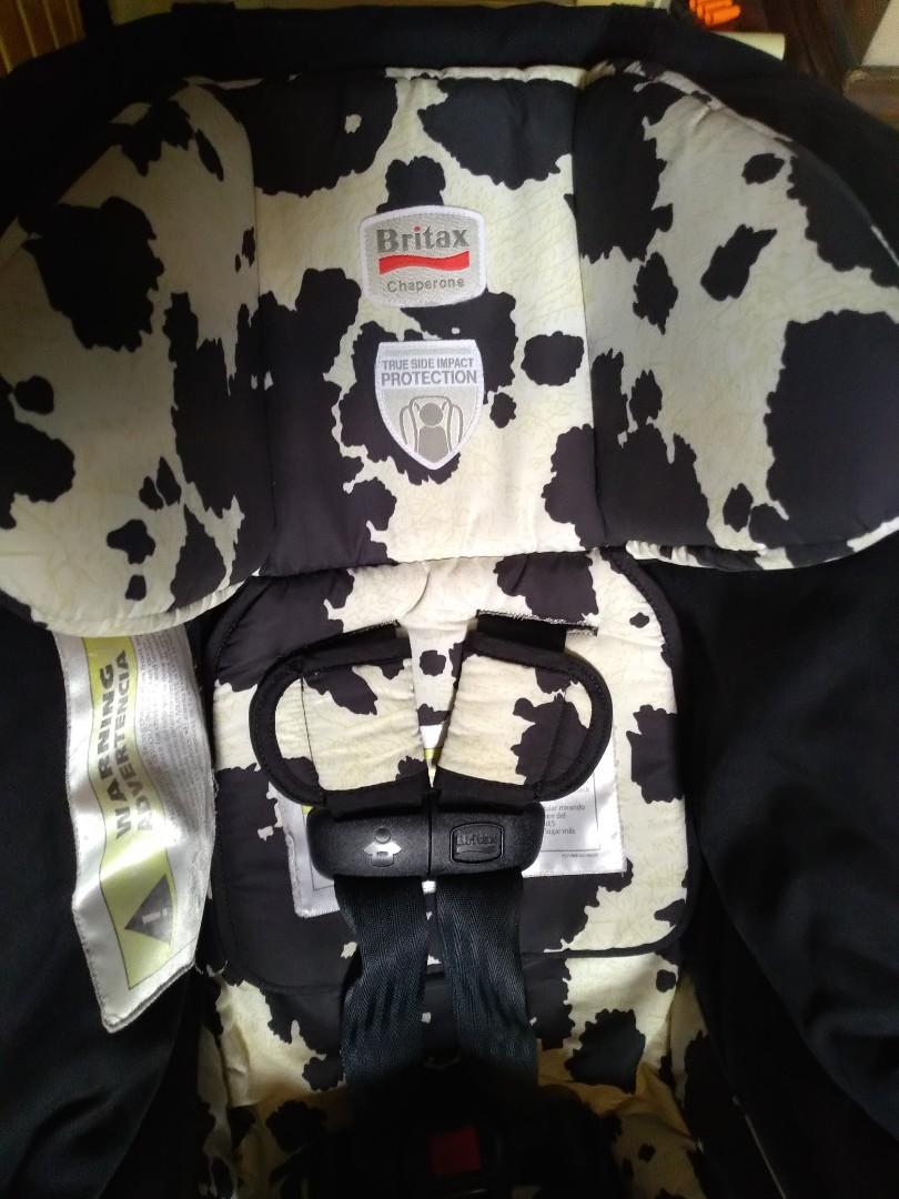 Britax Chaperone Infant Car Seat (Category: Car Seats) located in Manila. Submitted by ziogrey (Listing ID 1008022524, Image 2). Description: True Side Impact Protection offers a head restraint creating an extra layer of energy-absorbing foam, keeping the head, neck and spine “in true” or aligned, and deep side walls lined with energy-absorbing foam to distribute crash forces, shield from vehicle intrusion, and contain the head, neck and body Tan