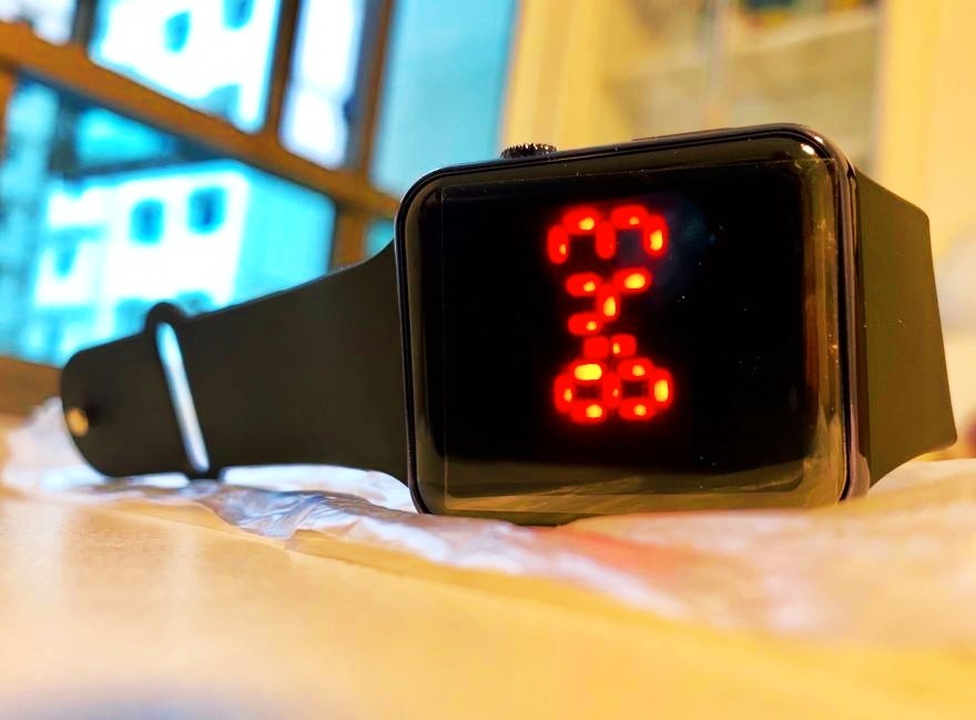 Red led deals digital watch