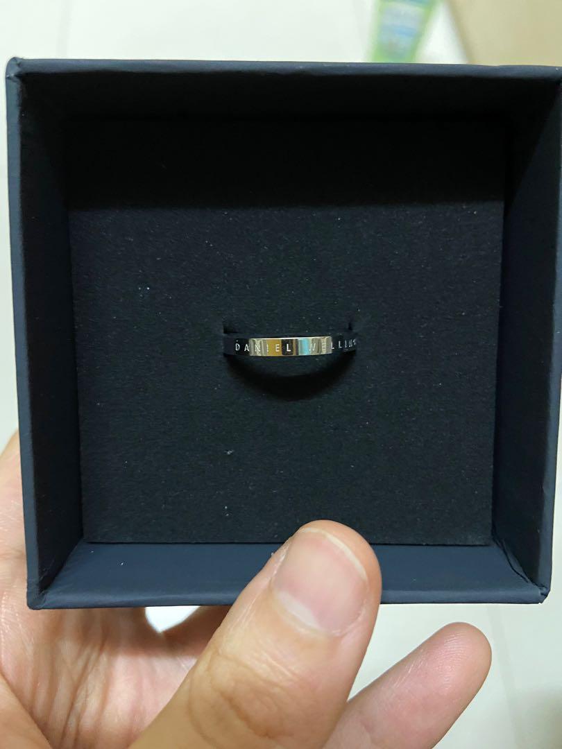 DW ring silver and gold, Women's Fashion, Jewelry & Organisers, Body ...