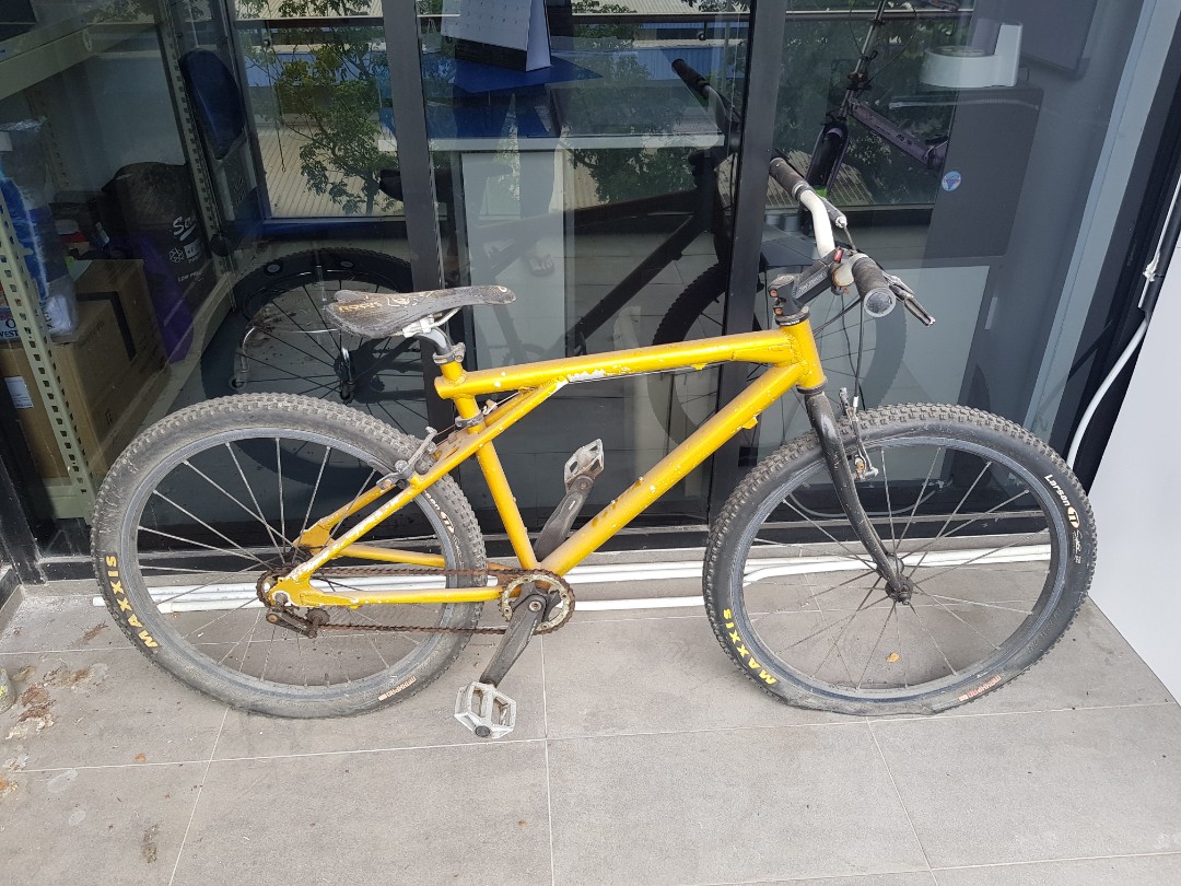 Epic vintage GT zaskar 1991 Sports Equipment Bicycles Parts