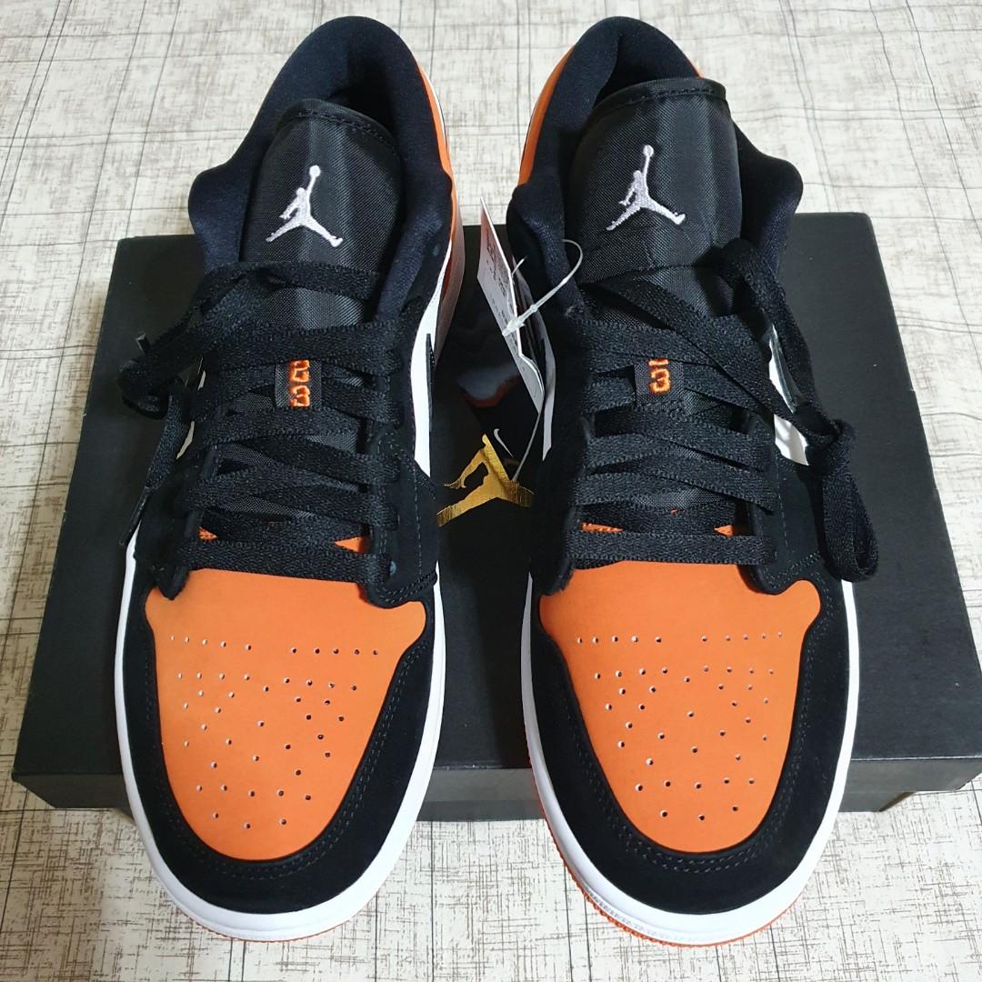 retro 6s black and gold