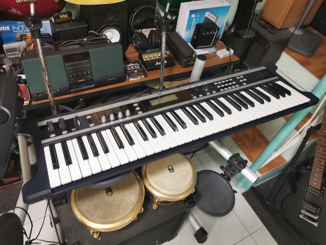x50 music keyboard synthesizer piano, Hobbies & Toys, Music & Media, Musical Instruments on