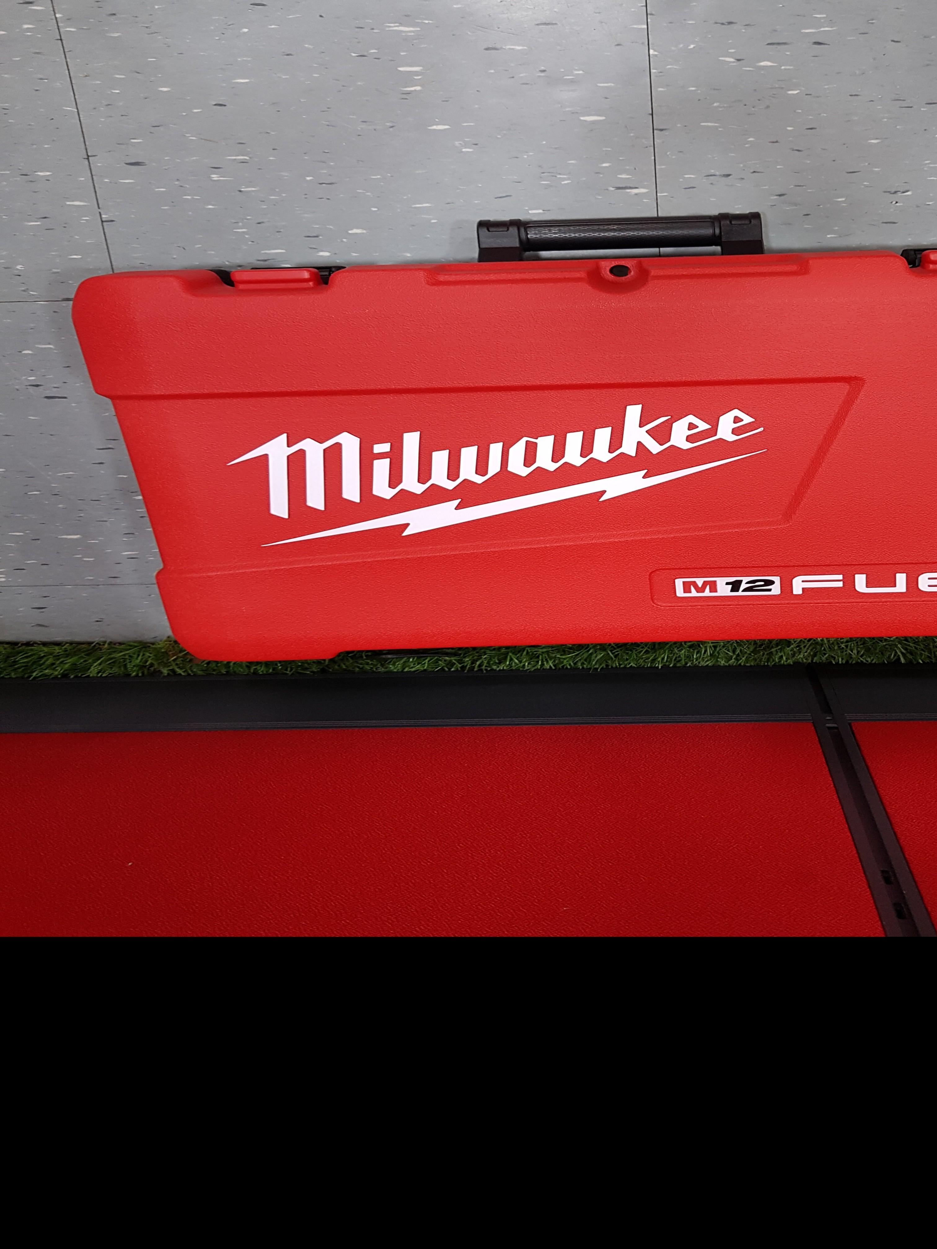 Milwaukee M12 rotary hammers, Health & Nutrition, Assistive