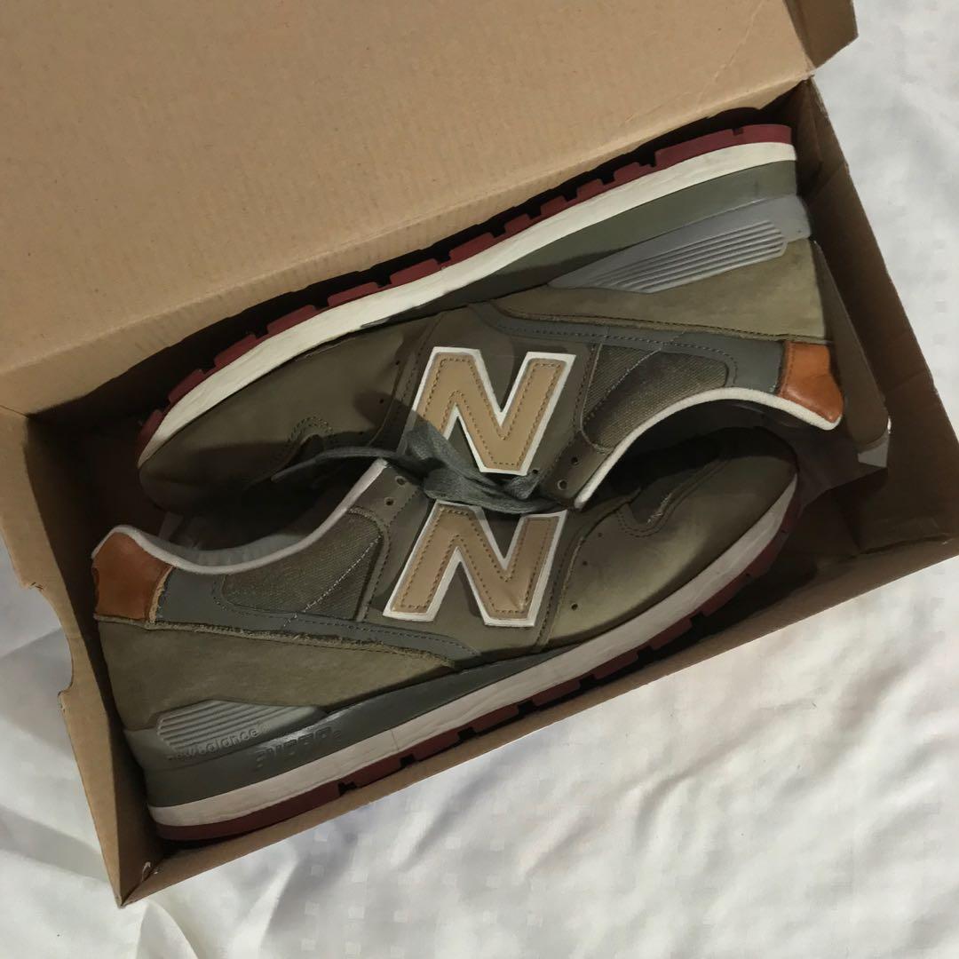 new balance 996 mens Silver
