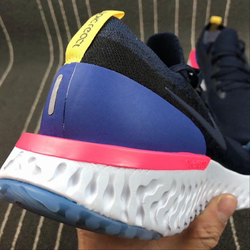 Nike epic sales react flyknit size