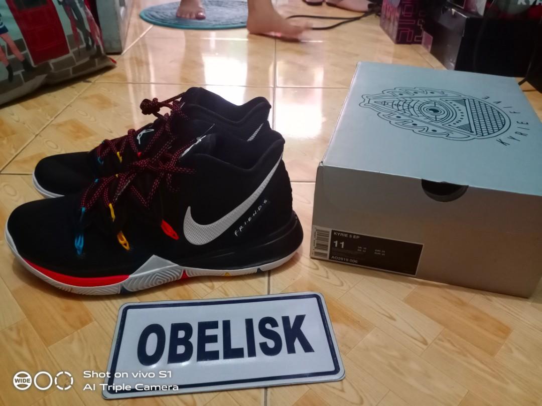 kyrie 5 friends size 11