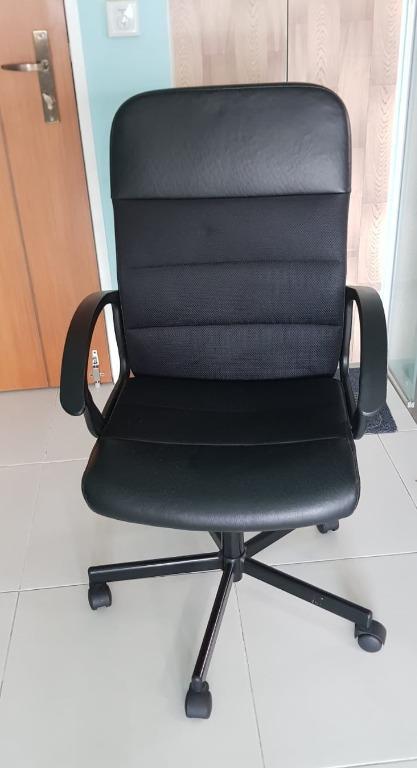 Office Chair Ikea Fingal 22107 Furniture Tables Chairs On Carousell