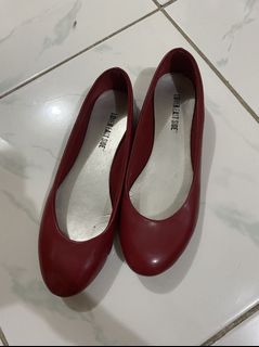 PAYLESS Red flat shoes - Size 9, Women 