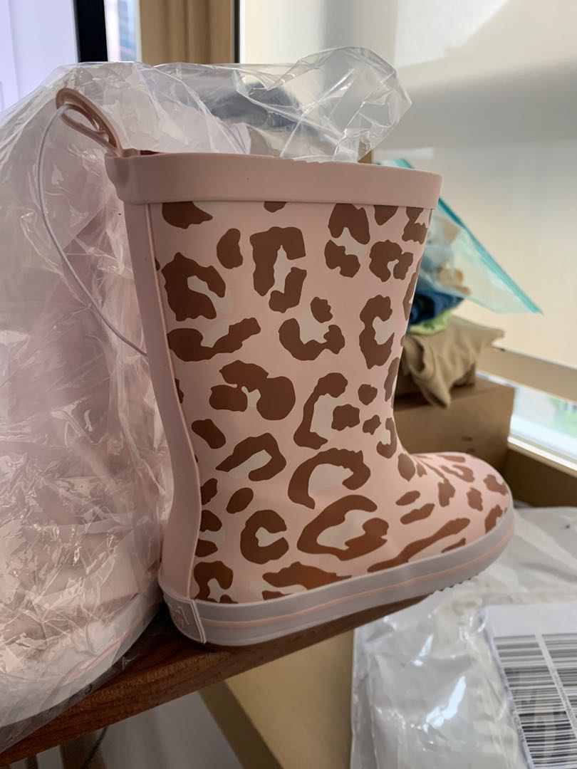 Seed top rain boots