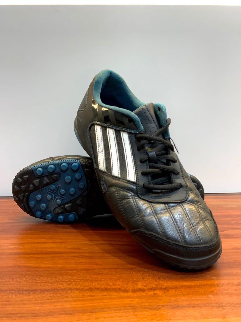 Sepatu futsal adidas sales 11 pro original