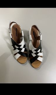 （分類：）位於 。 由 moimoihk 提交（商品編號 1008133311，圖片 1）。簡介： 。