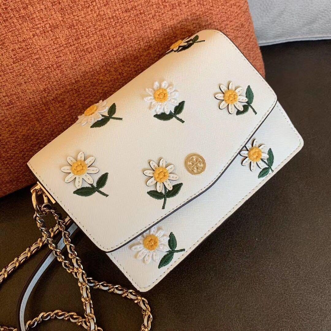 Tory burch robinson daisy sales
