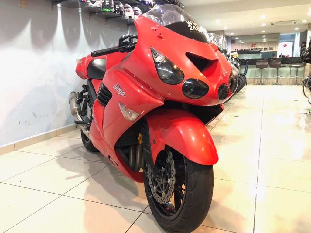 2011 KAWASAKI ZX14 ZX 14 LOW MILEAGE hayabusa gtr Motorbikes
