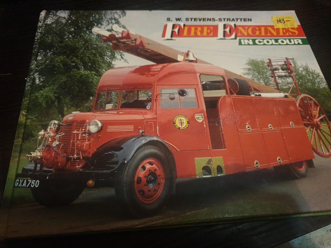 中古絕版古董消防車書 玩具 遊戲類 玩具 Carousell