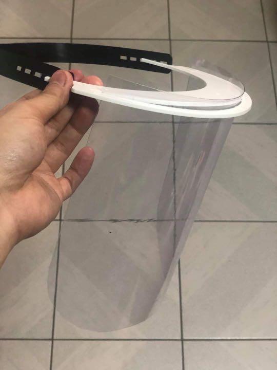 Antidrop faceshield (Category: Vision Care) located in Caloocan City. Submitted by _preloved_bb (Listing ID 1008235942, Image 1). Description: 65/pc 50pcs 60/pc Payment option: BPI, BDO, gcash Delivery option: angkas, grab, joyride, lalamove LBC-cash on pick-up (P100 nationswide) .