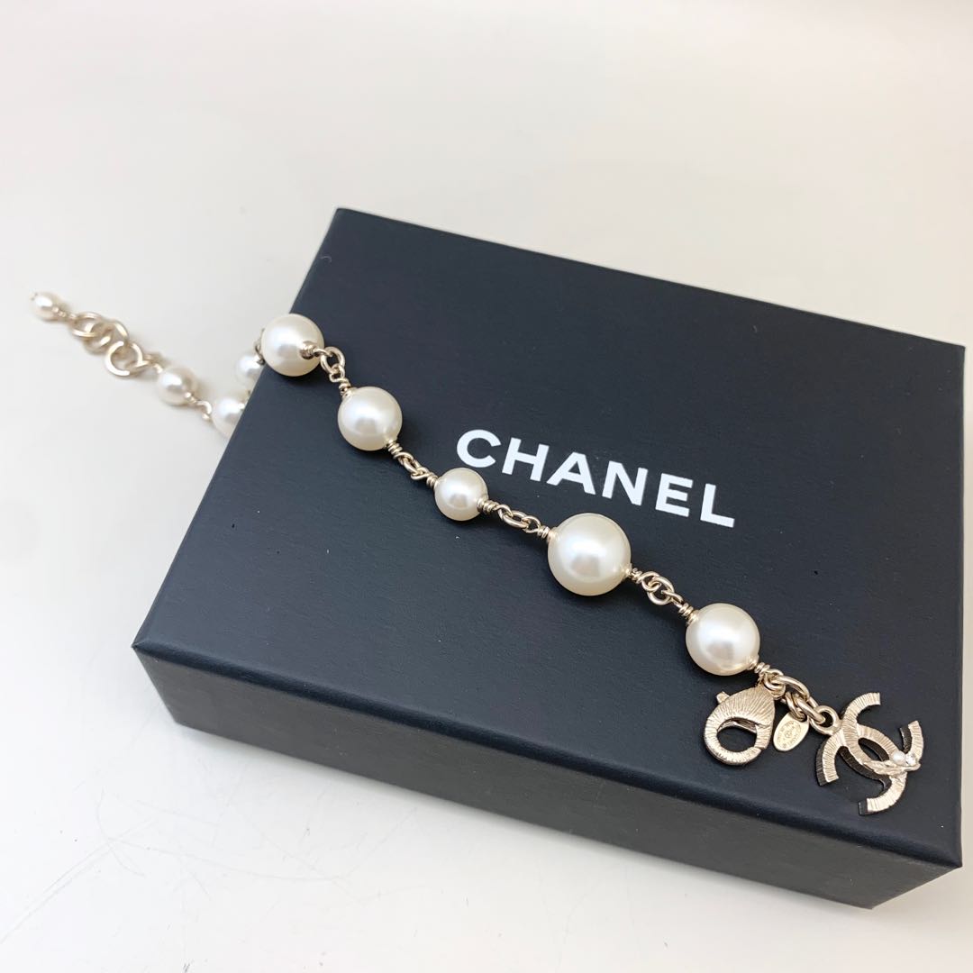 Sold Authentic Chanel Bracelet New In Box Luxury Accessories Others On Carousell