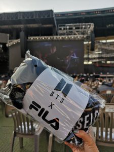 Fila blanket outlet