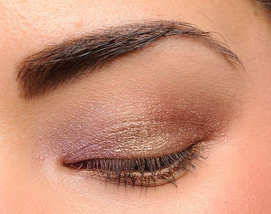  Chanel Illusion d'Ombre Long Wear Luminous Eyeshadow 817  Apparence : Eye Shadows : Beauty & Personal Care