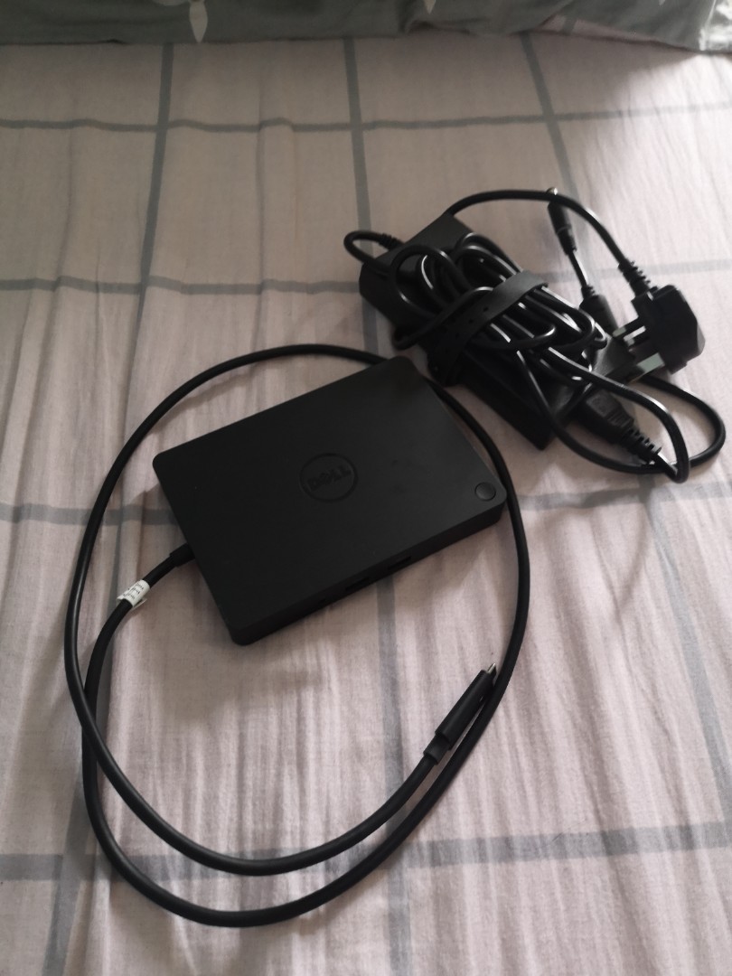 Dell Wd15 Docking Station Electronics Computer Parts Accessories On Carousell