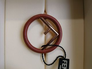（分類：）位於 。 由 i9c1e1 提交（商品編號 1008292512，圖片 1）。簡介： 。