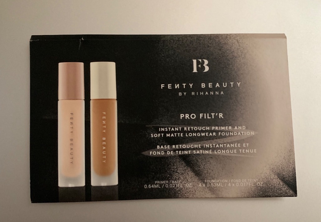 Wristlet W Free Fenty Beauty Foundation Sampler Health Beauty Makeup On Carousell