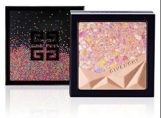 (Category: ) located in . Submitted by mnlbeautyboutique (Listing ID 1008226946, Image 1). Description: .