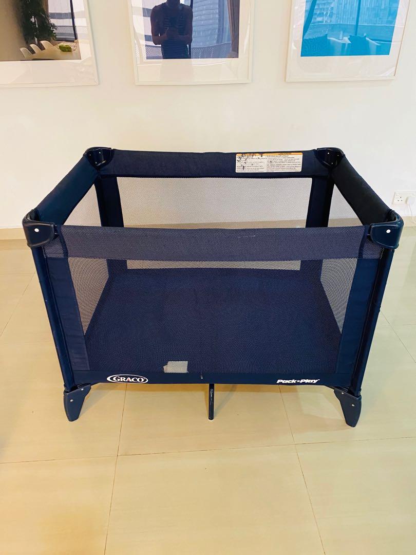 Graco travel cot blue hotsell