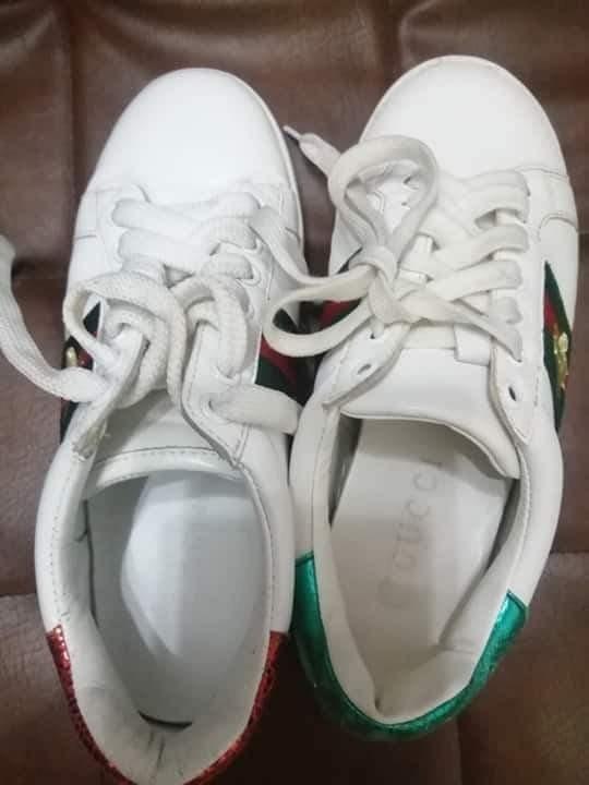 gucci sneakers cherry