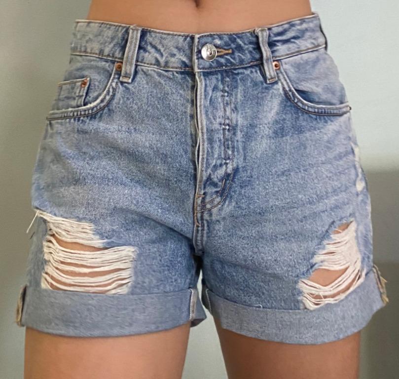 H&M Ripped HW Denim Shorts (Category: Shorts) located in Cainta. Submitted by red_umbrella (Listing ID 1008236033, Image 2). Description: Fits sizes S-M Used Non-stretch denim fabric Specific Measurements: L-12" W-27"-28" #carouswitch.