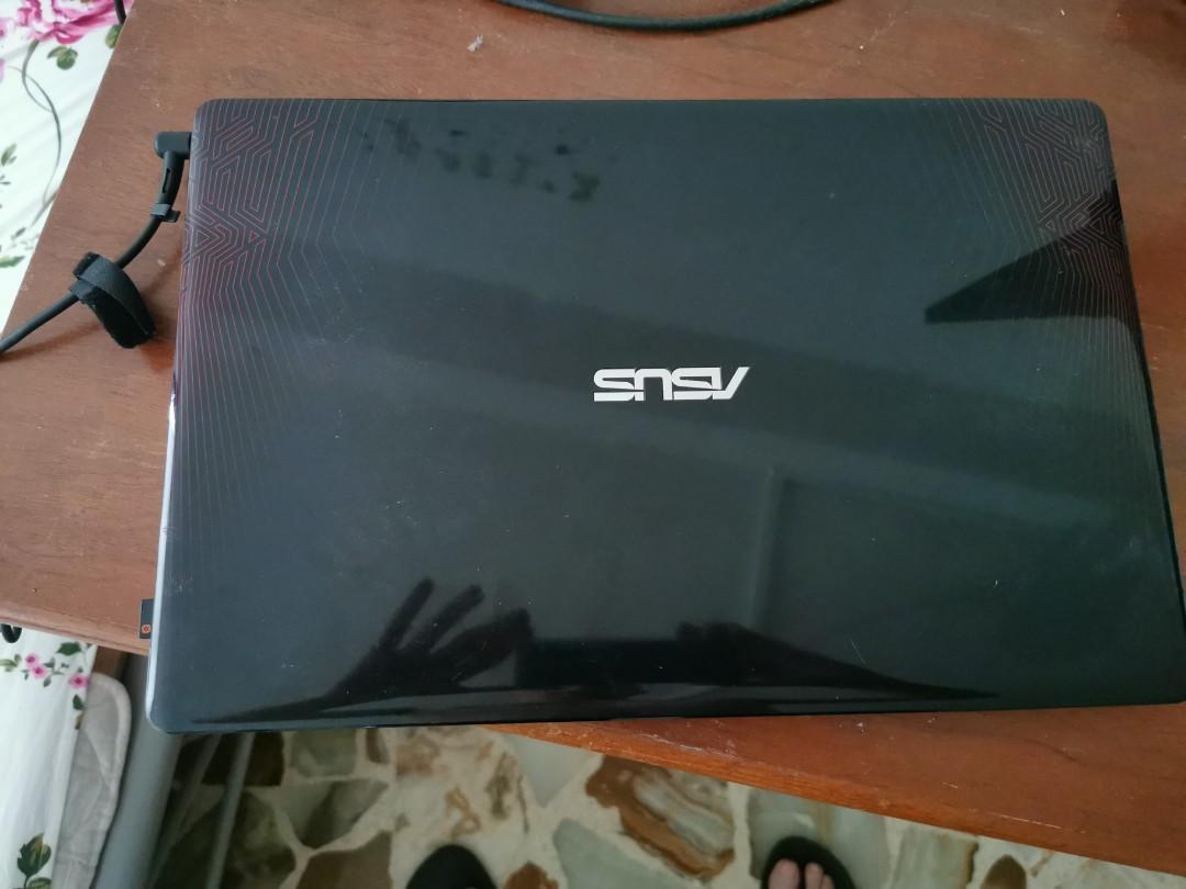 laptop asus x550v good condition game
