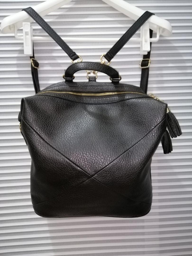 lulu castagnette backpack