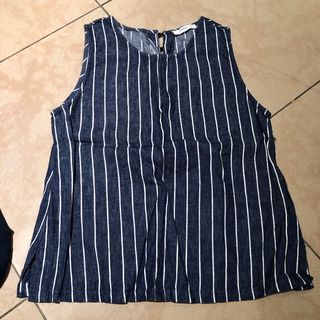 (Category: ) located in . Submitted by lucyvpelt (Listing ID 1008313057, Image 1). Description: .