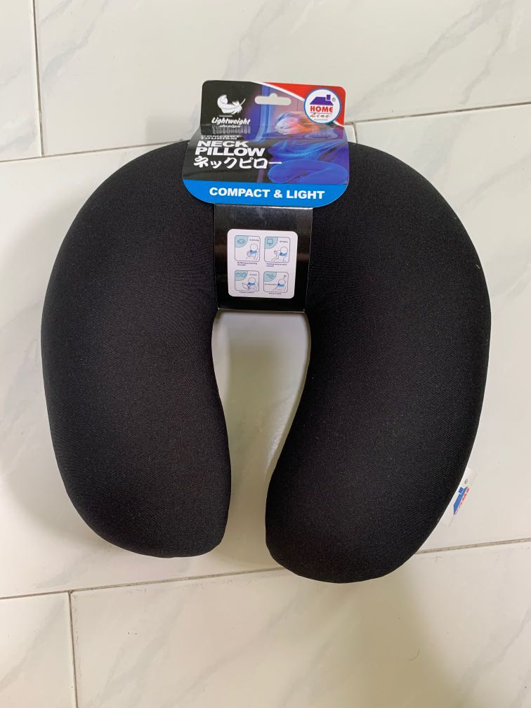 Iuiga Neck Pillow 2024 dvos