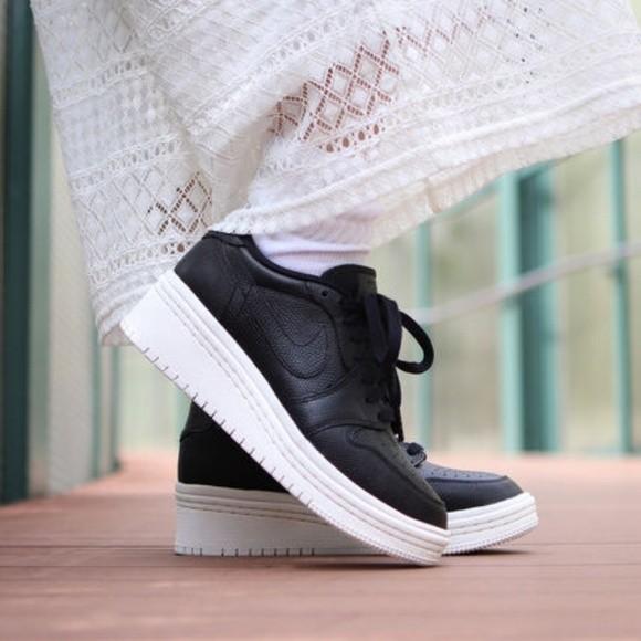 Nike Air Jordan 1 Retro Low Lifted